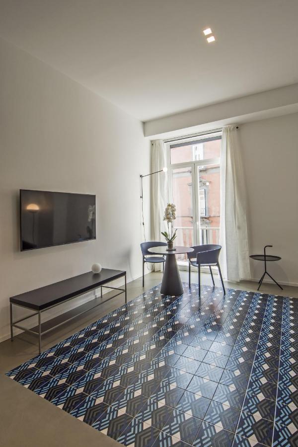 Toraldo Suites - Dimore Partenopee نابولي المظهر الخارجي الصورة