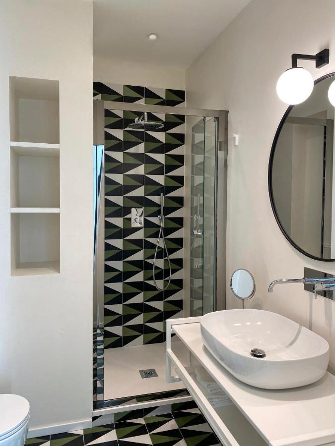 Toraldo Suites - Dimore Partenopee نابولي المظهر الخارجي الصورة